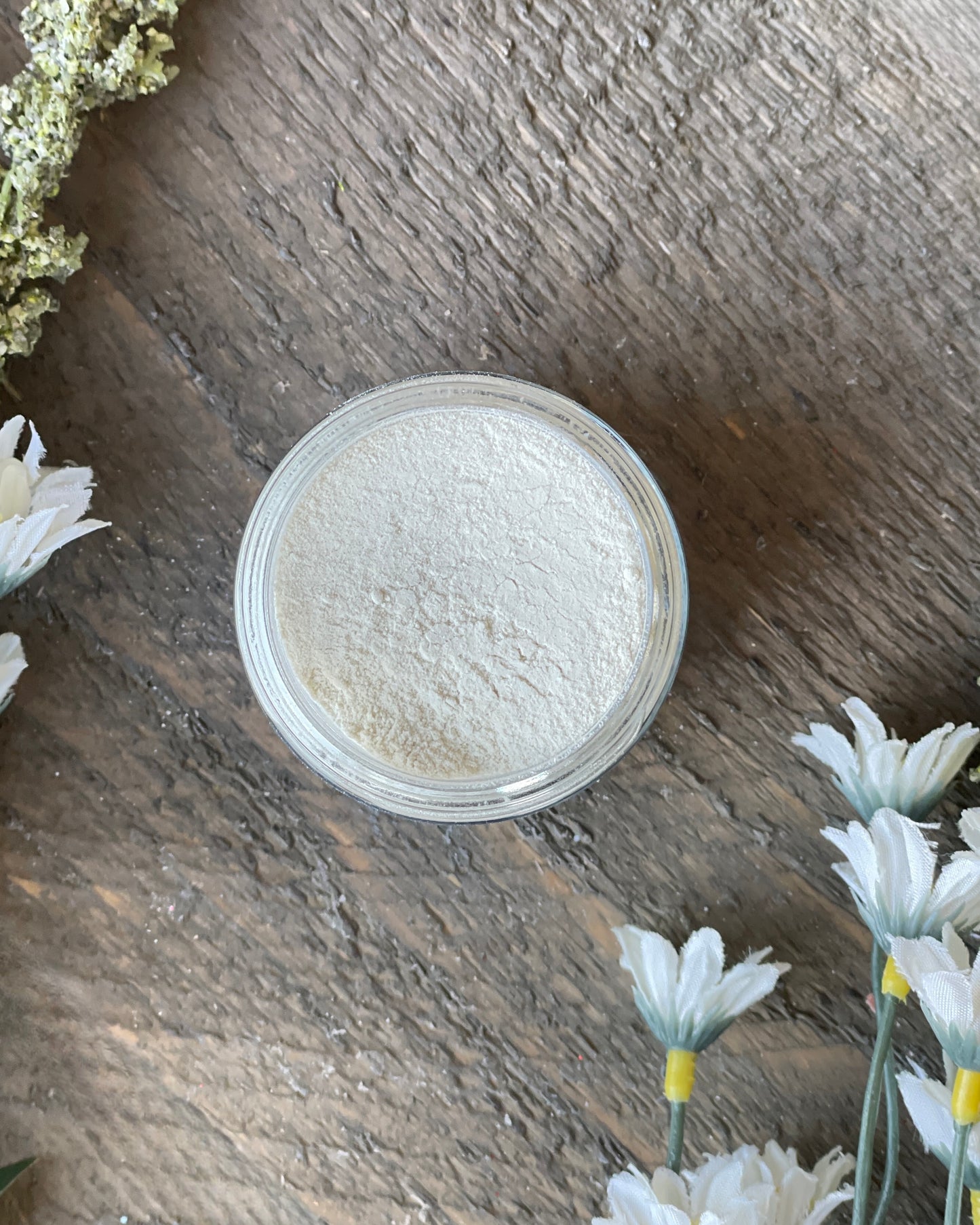 Re-mineralizing Tooth Powder