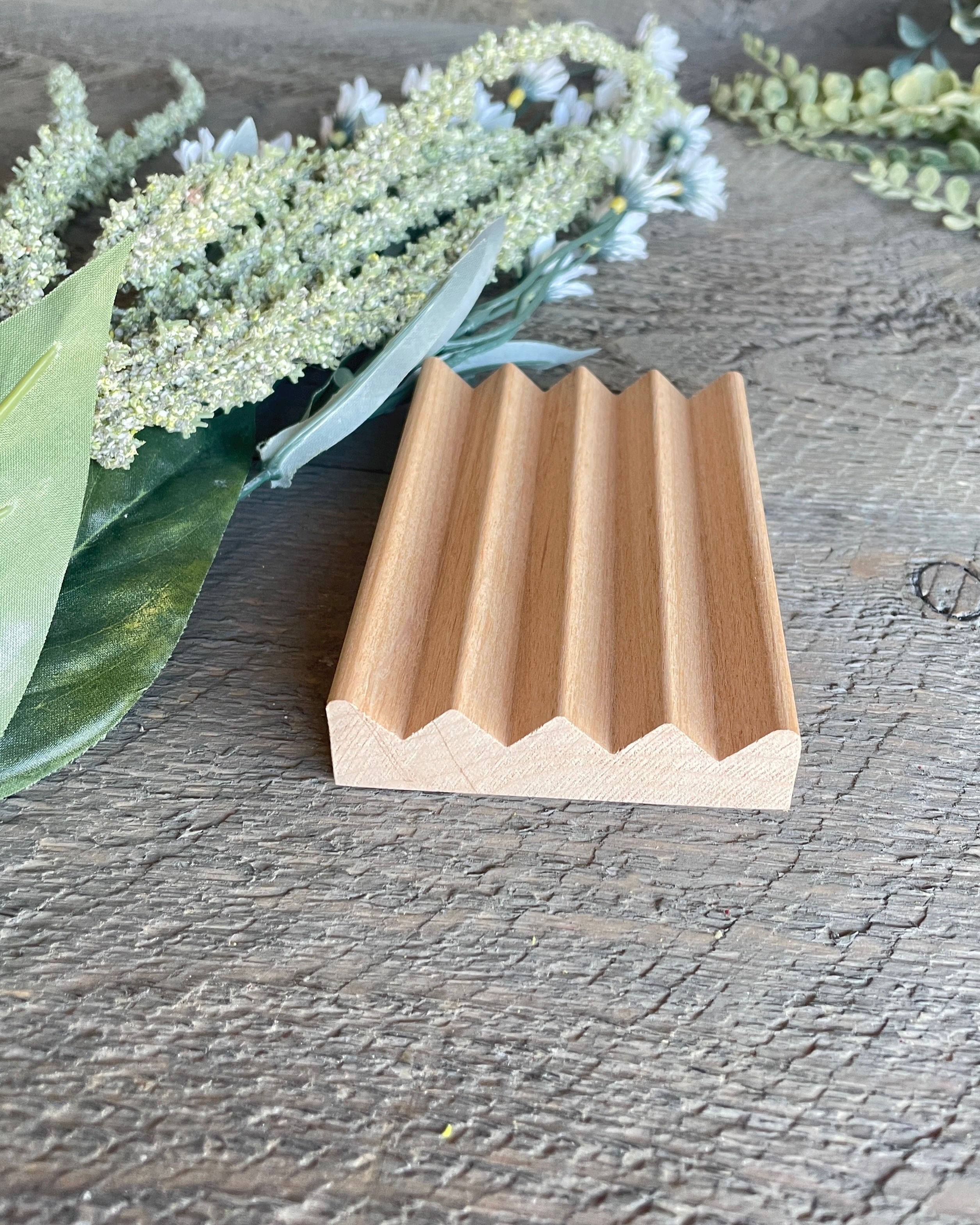 Alder Soap Dish